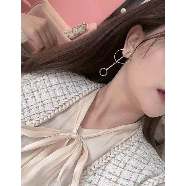 LRC Anting Tusuk Fashion Gold Geometric Circle With Rhinestone Earrings D34114