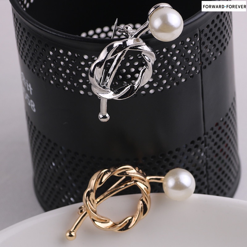 Fashion Scarf Clasp Ring Pearl Tee Shirt Clips Buckle for Neckerchief Clothing M40138