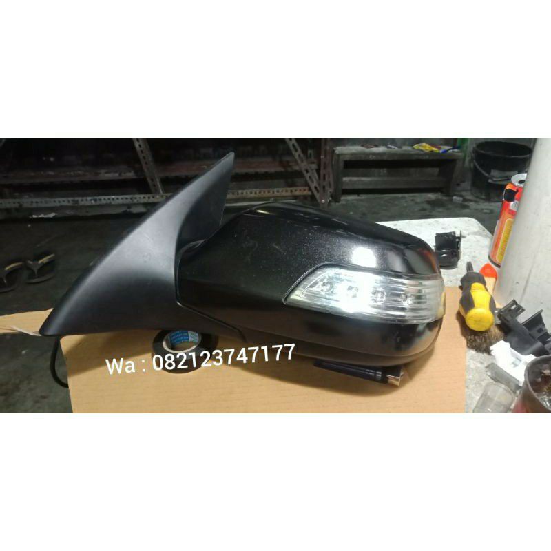 spion mobil daihatsu xenia original