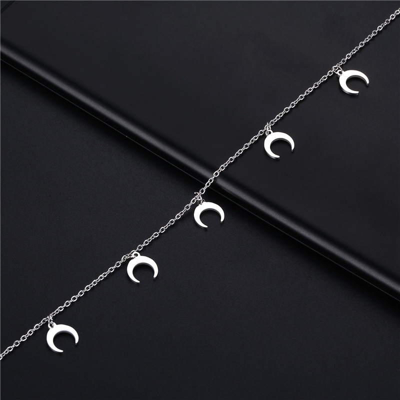 Jepang dan Korea ins stainless steel liontin bulan hip hop Crescent Kalung Bumi keren gadis disco me