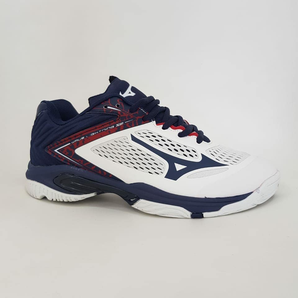 MIZUNO WAVE LIGHTNING (WLZ5)LOW