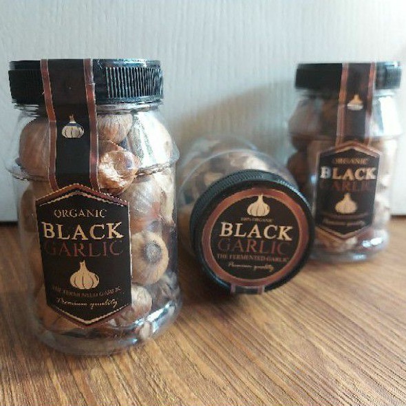 

Bawang Hitam Lanang - Black garlic Lanang Tunggal Organic