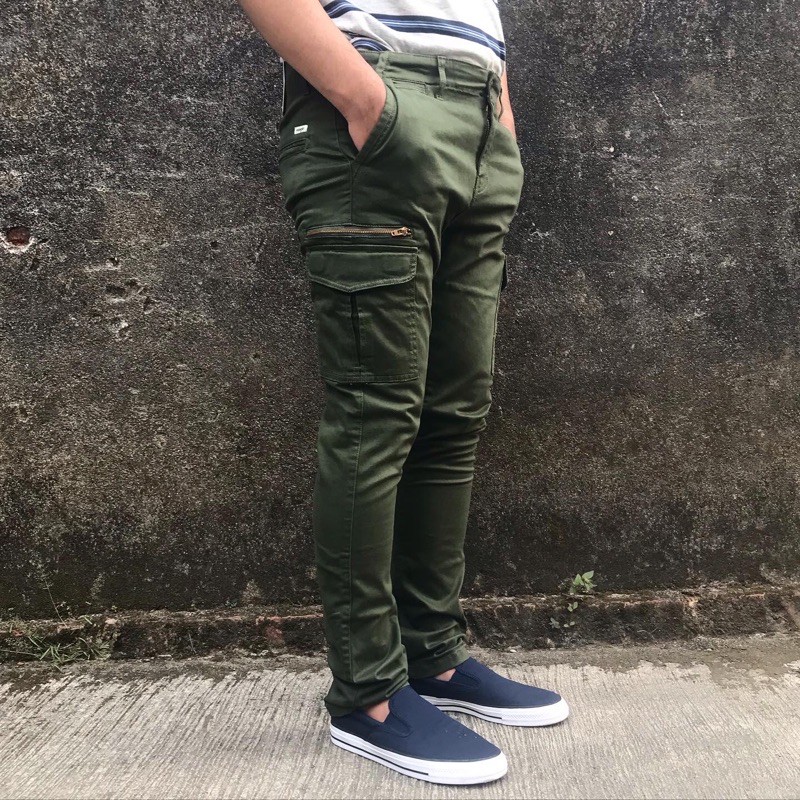 WRANGLER JADEN SKINNY OLIVE GREEN