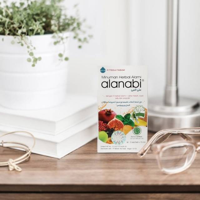 

Alana - Showbox Herbal Pack