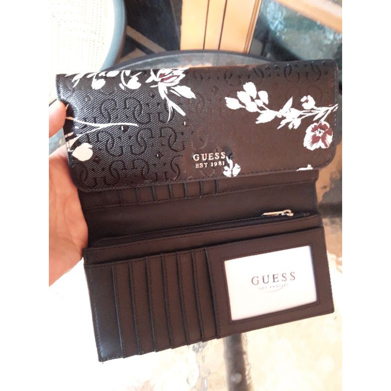 Preloved Dompet Guess Original