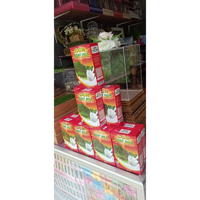 

Terlaris.. SUSU KAMBING ETAWA PLATINUM GGM GOAT MILK 200 gr