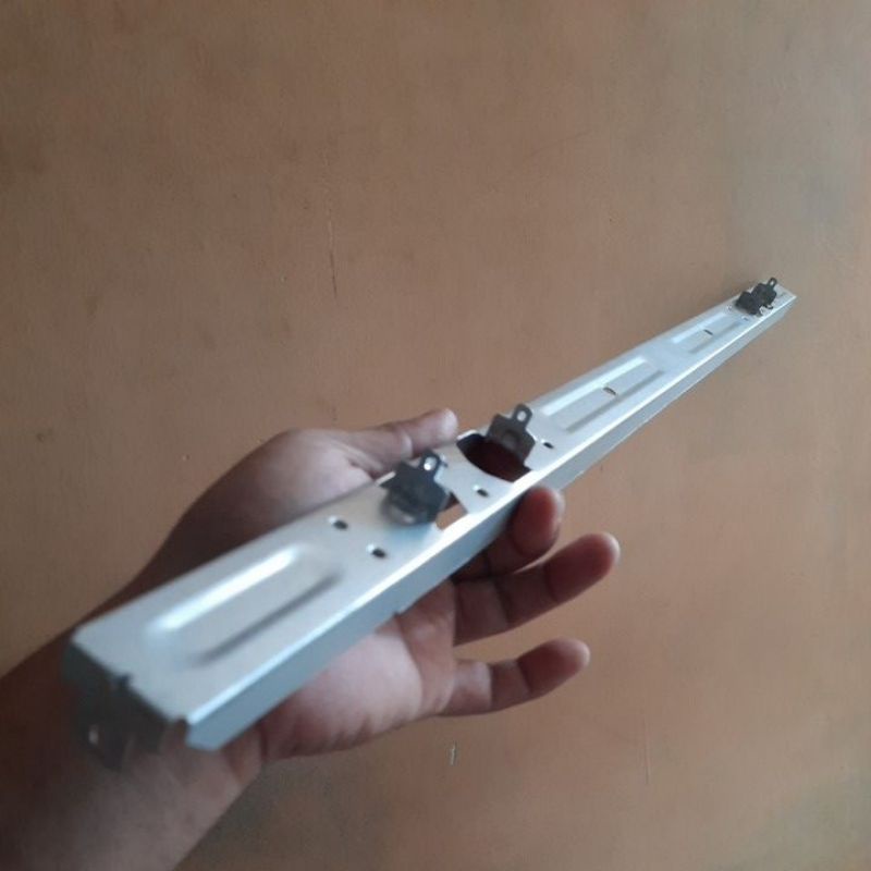 Ragangan kompor Rinnai - Plang tengah kompor Rinnai - Tatakan Tungku kompor Rinnai Original