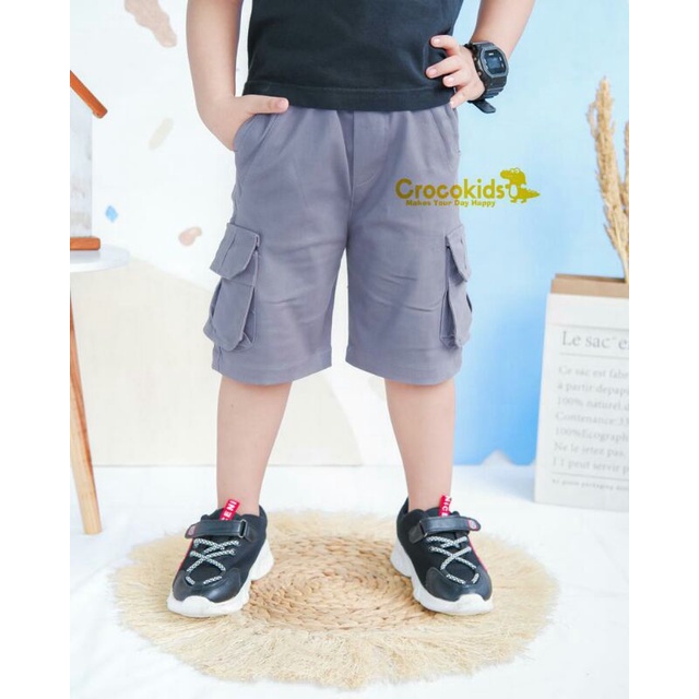 Celana Pendek Kargo Anak Zunior