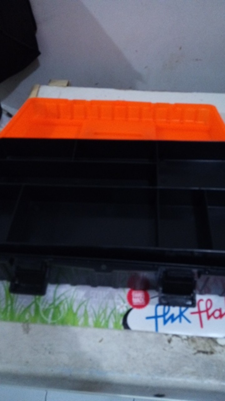 Kenmaster Toolbox B380 (37 × 19 X 13)