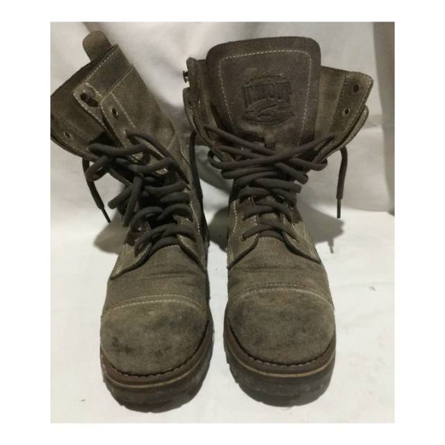 Sepatu Boots Wayout, preloved (bekas), size 42