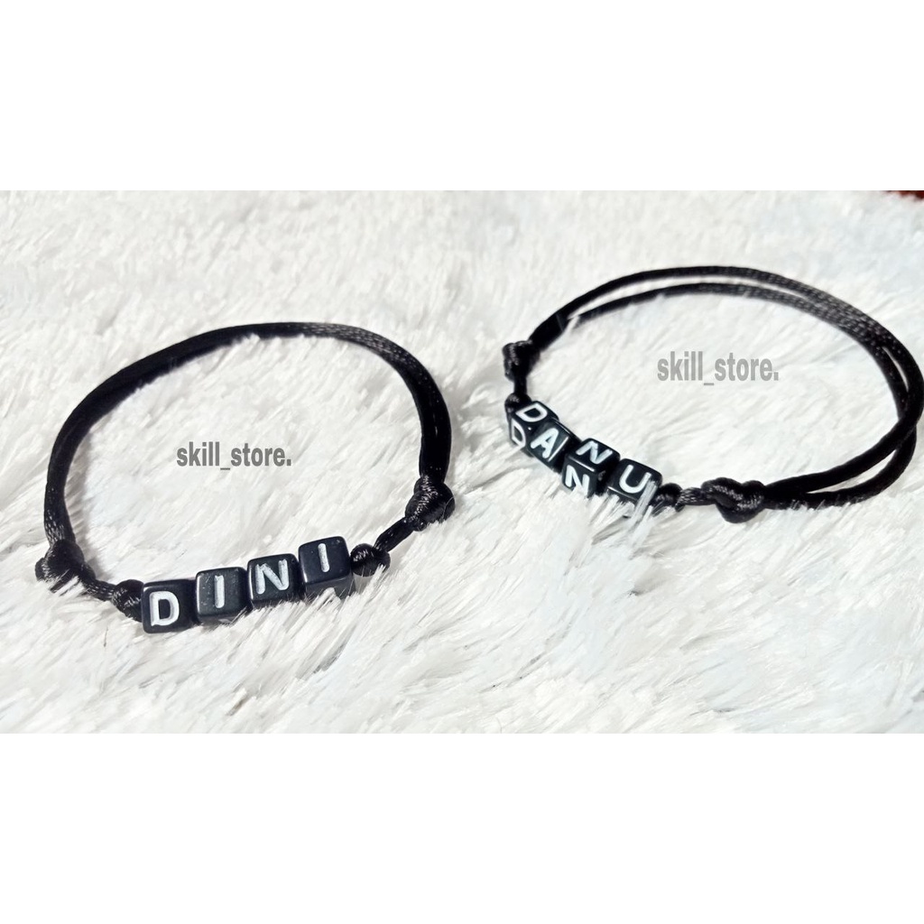 GELANG NAMA TALI SATIN /GELANG COUPLE HURUF/GELANG MURAH/GELANGPERSAHABATAN