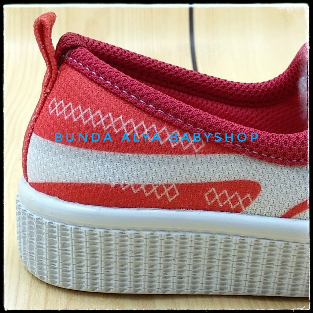 Sepatu Anak Laki Laki Usia 1 2 3 4 5 6 7 Tahun Size 22 - 34 MERAH - Sepatu Anak Slip On Alas Karet Anti Licin