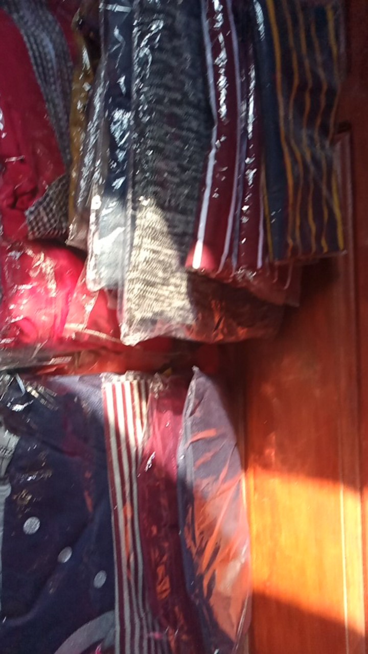 Sarung Batik Wanita Dua Ibu Cap Cent