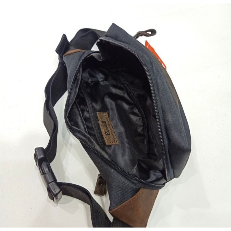 Waistbag pusiill 1403  black coudura kulit sapi tas pinggang tas bahu free gantungan kunci.