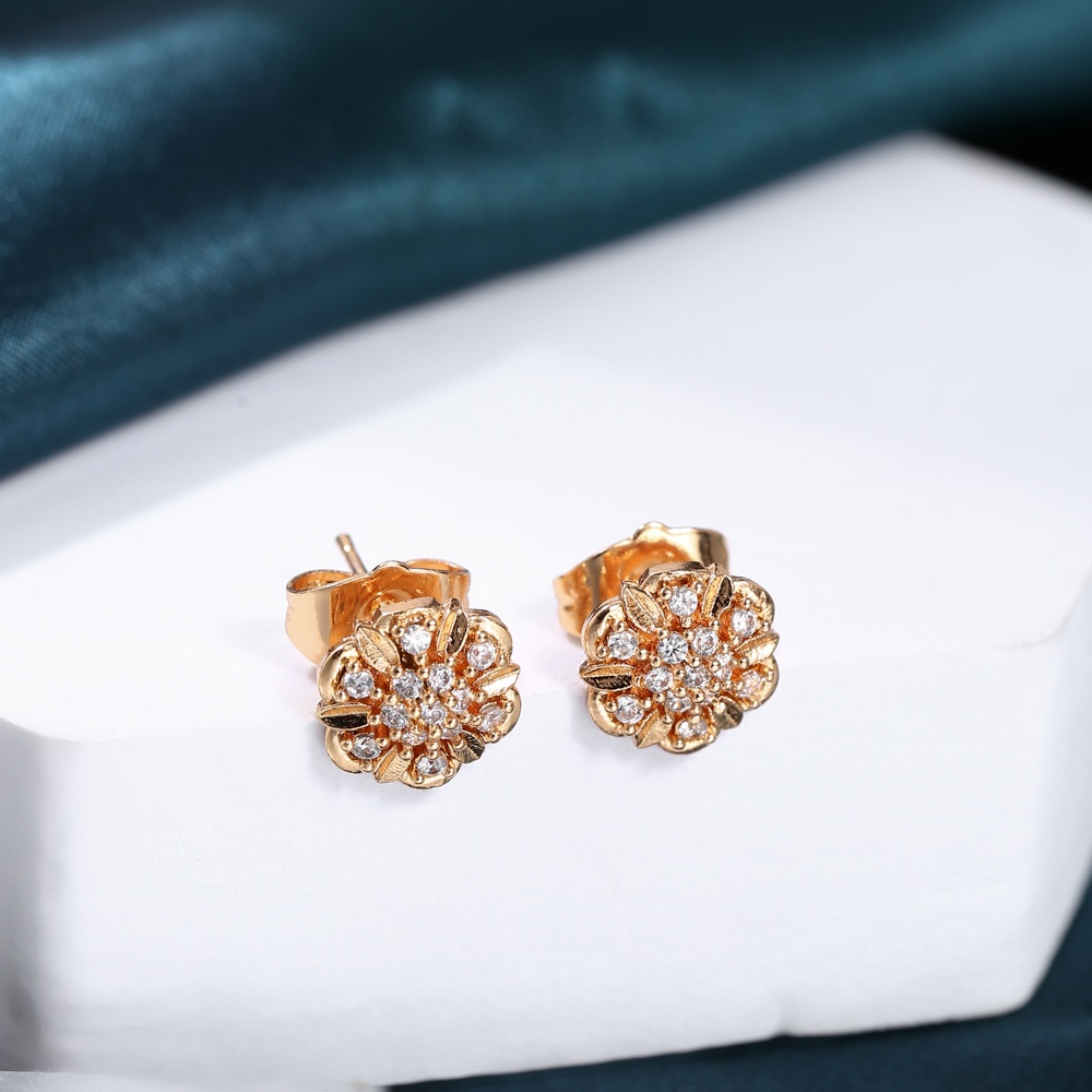 Anting Wanita Korea Anting Wanita Anti Karat Anting Tusuk Titanium Anting Wanita Murah D134