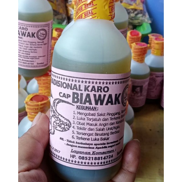 

Minyak Urut Karo Cap Biawak 200ml