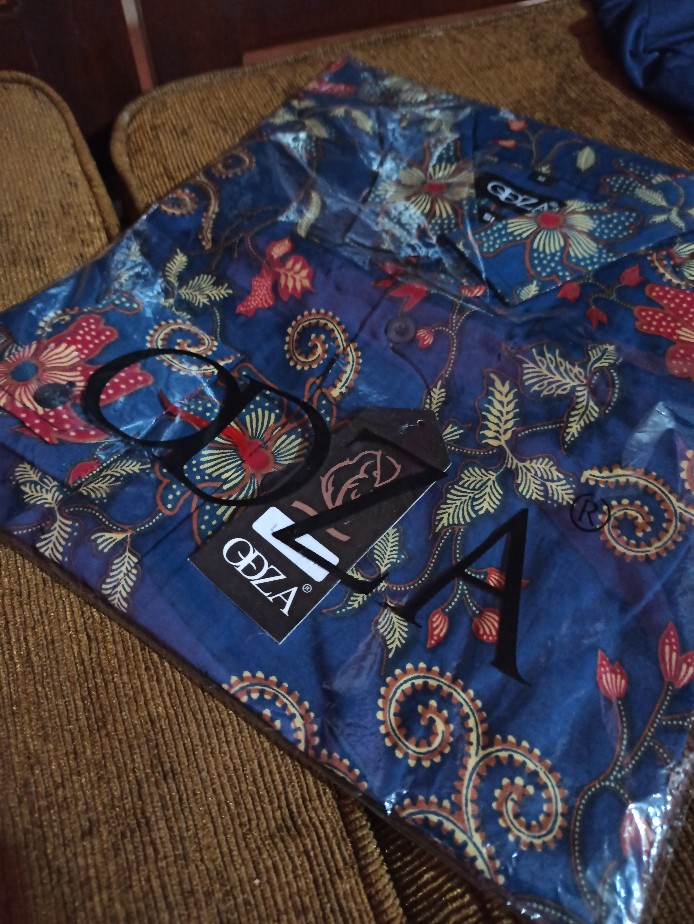 Odza Classic Kemeja Batik Solo Lengan Panjang Baju Pria Sogan Slim Fit