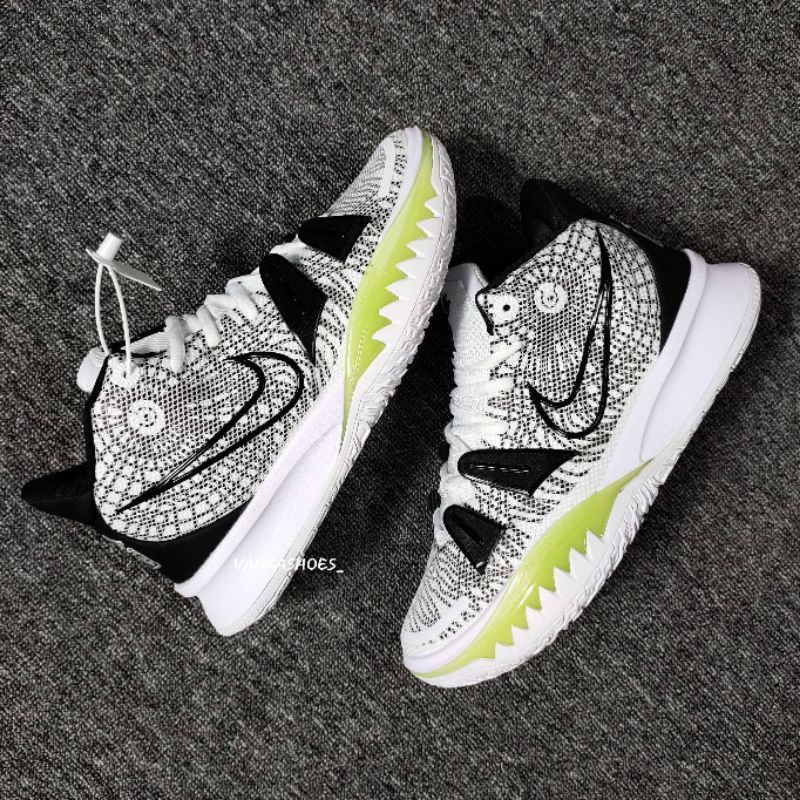 SEPATU BASKET NIKE KYRIE 7 BROOKLYN BEATS