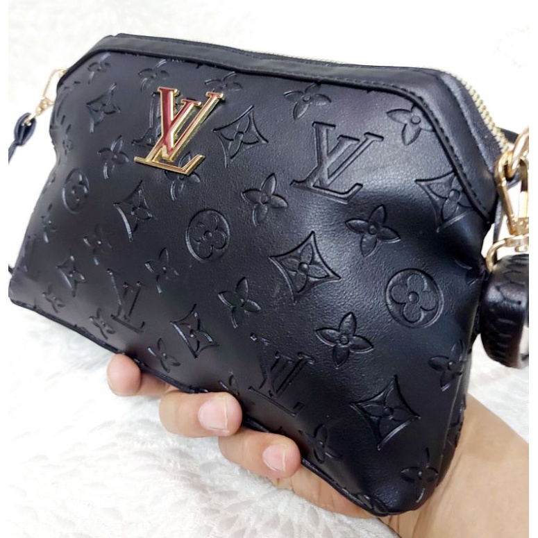 CLUTCH OVAL /  SLINGBAG OVAL Black LV