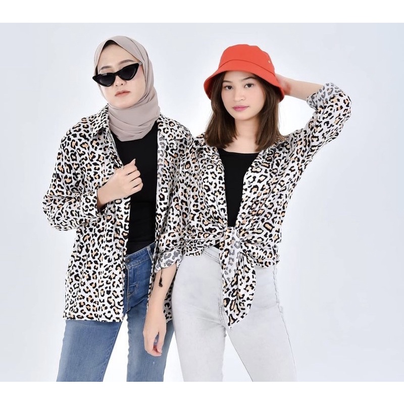 real pic kemeja leopard putih LD 110 / leopard white