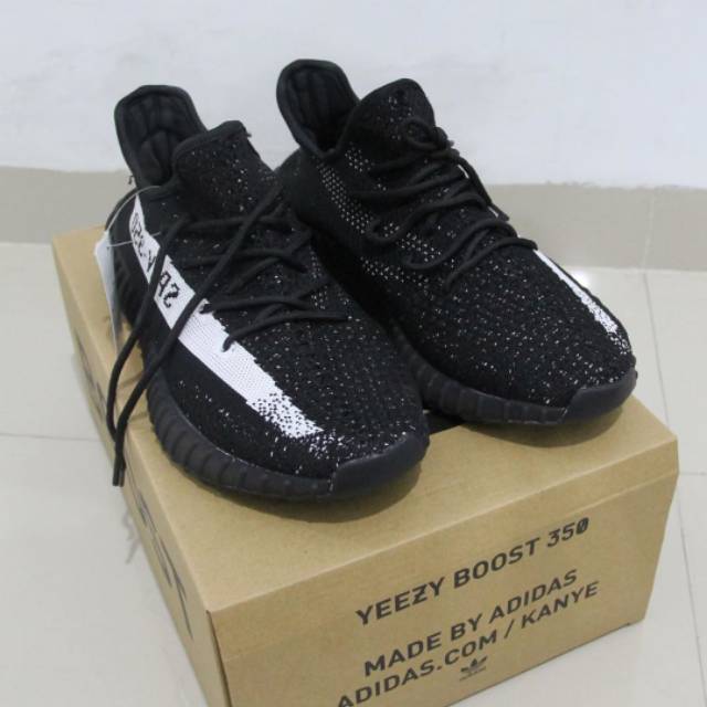 Adidas Yeezy Boost 350 V2 Oreo