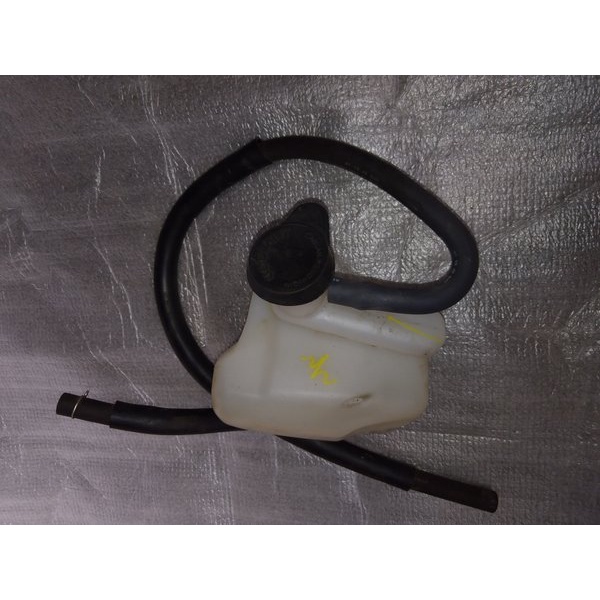 Tabung Air Radiator Tabung Cadangan Air Radiator Vario 125 150 Led Original