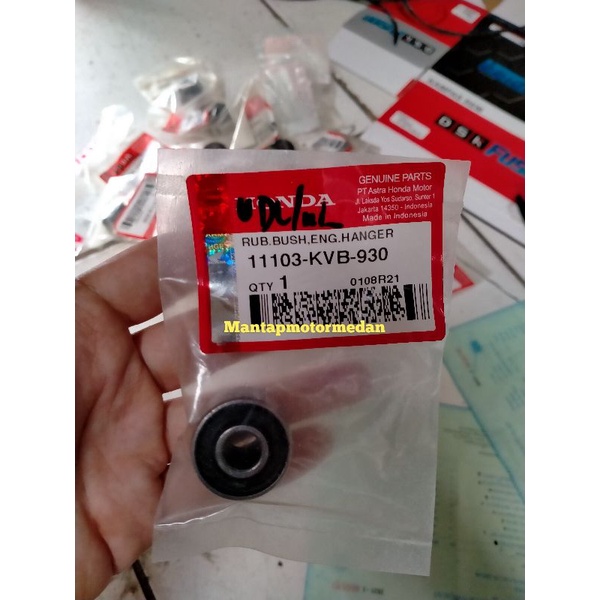 Karet Mounting Bos Arm Engine Hanger Beat Scoopy Spacy Vario 110 125 150 Matic Honda 11103-KVB-930