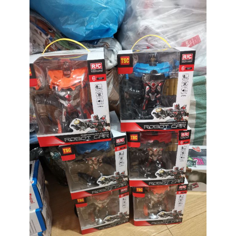 Mainan RC Car Deform mobil remote berubah robot transformer