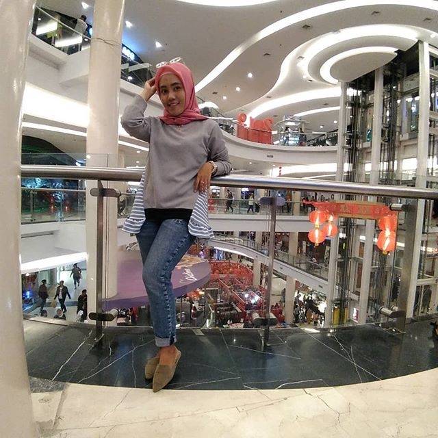 Blouse ruffle blus ruffle tunik ruffle blouse stripe tunik stripe