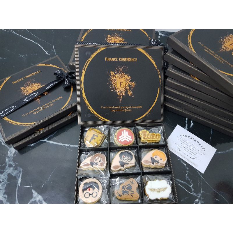 

harry potter set fondant cookies