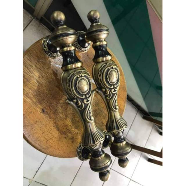 Handle Kuningan antik /gagang pintu Kuningan
