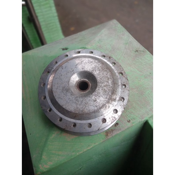 tromol belakang sepeda motor Honda beat