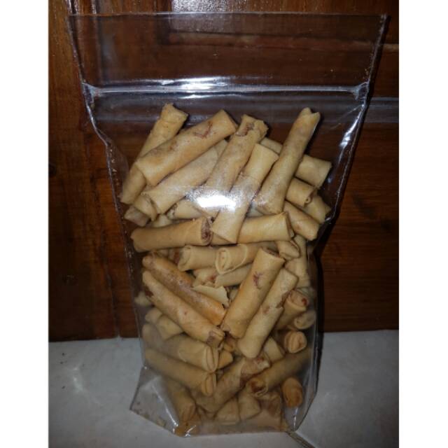 

Camilan Spring Roll Chili Renyah