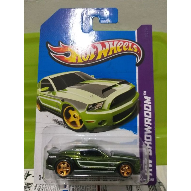 Hotwheels 10 ford shelby gt500 supersnake superth$ ban karet