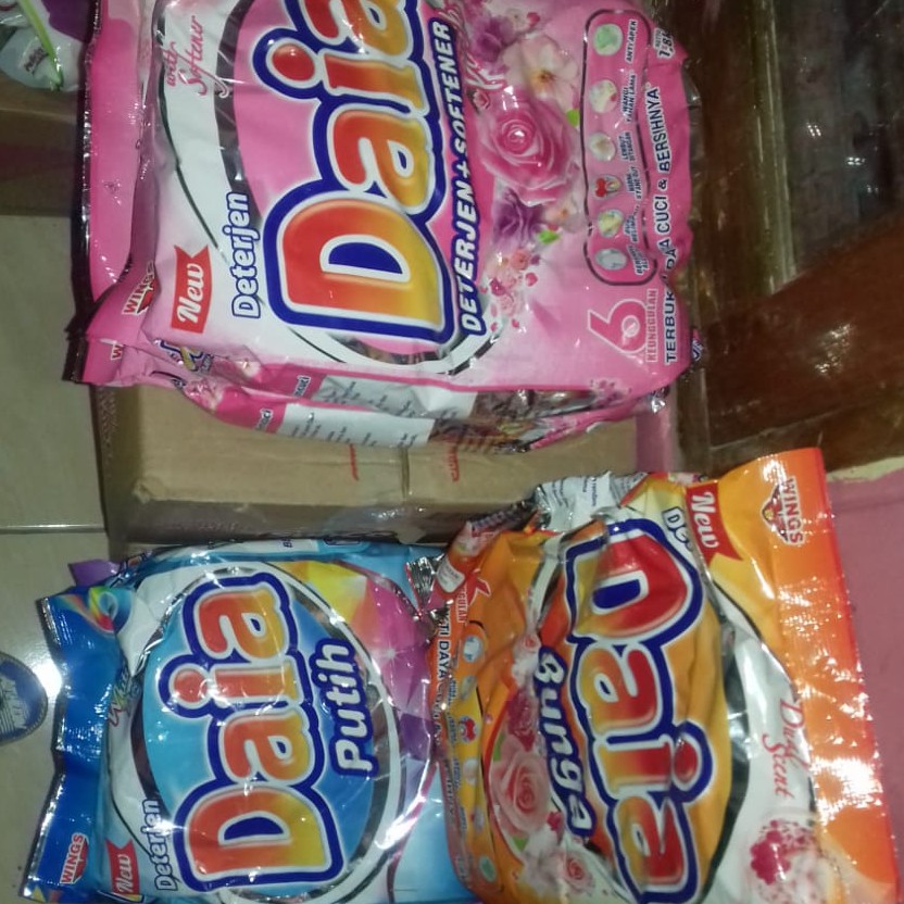 DAIA Softener Detergent [1.5 kg/1.500gr]