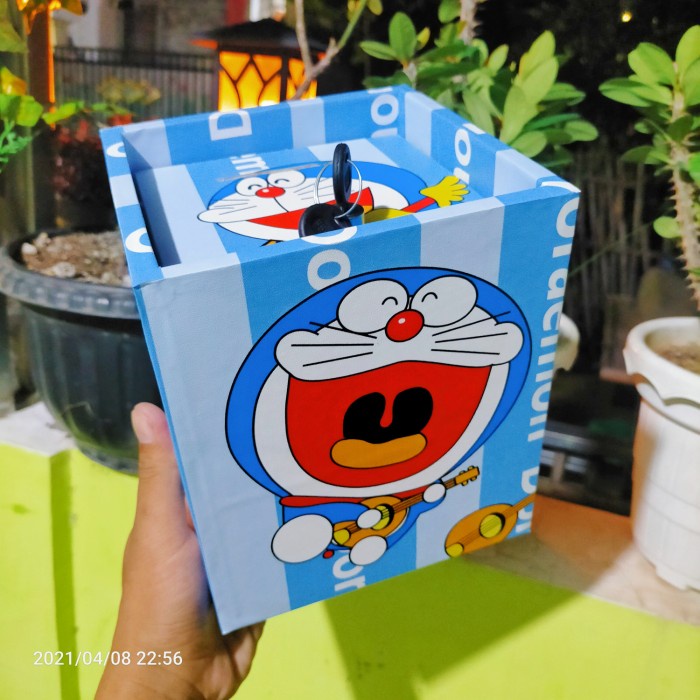 CELENGAN- CELENGAN DORAEMON JUMBO + PAKAI KUNCI - TAYO -CELENGAN.