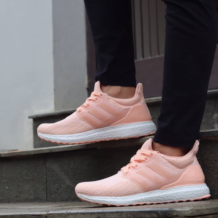ultraboost peach