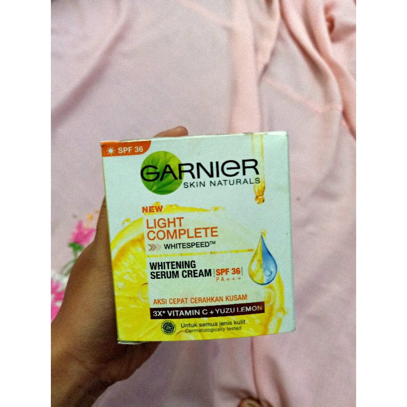 garnier light complete serum cream