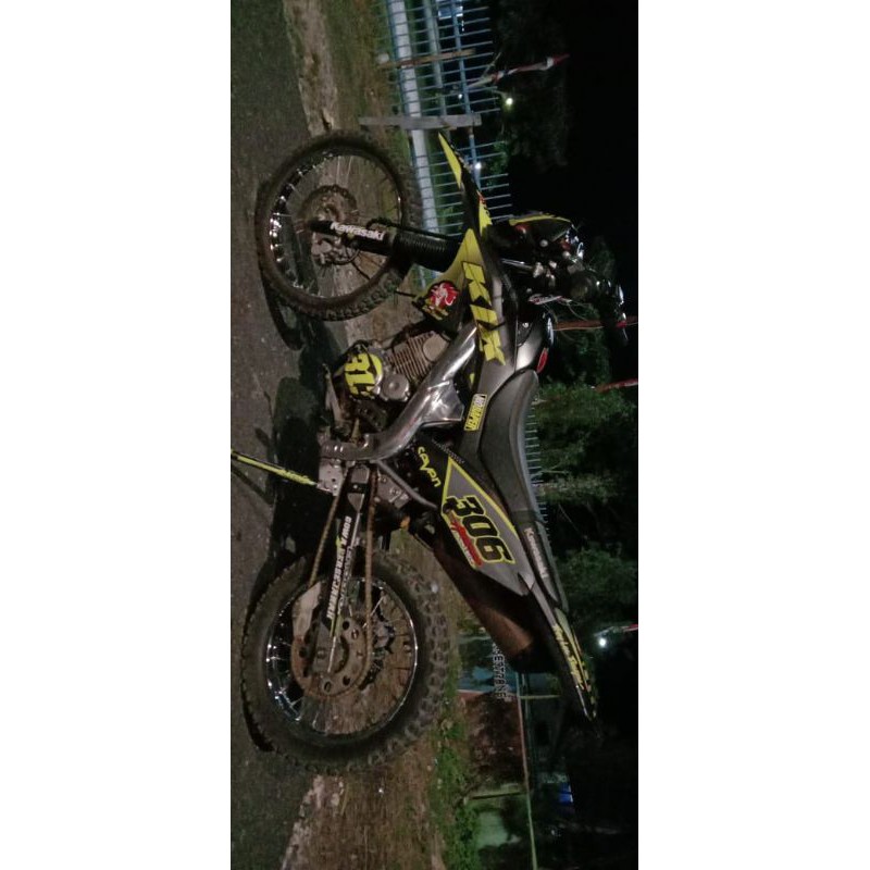 Dekal sticker klx bf motif simple kuni hitam