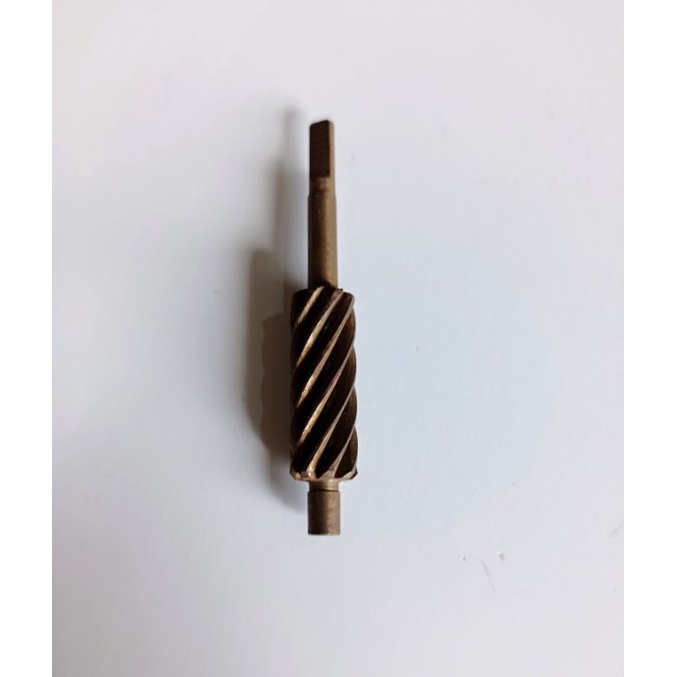 as gigi kilometer grand