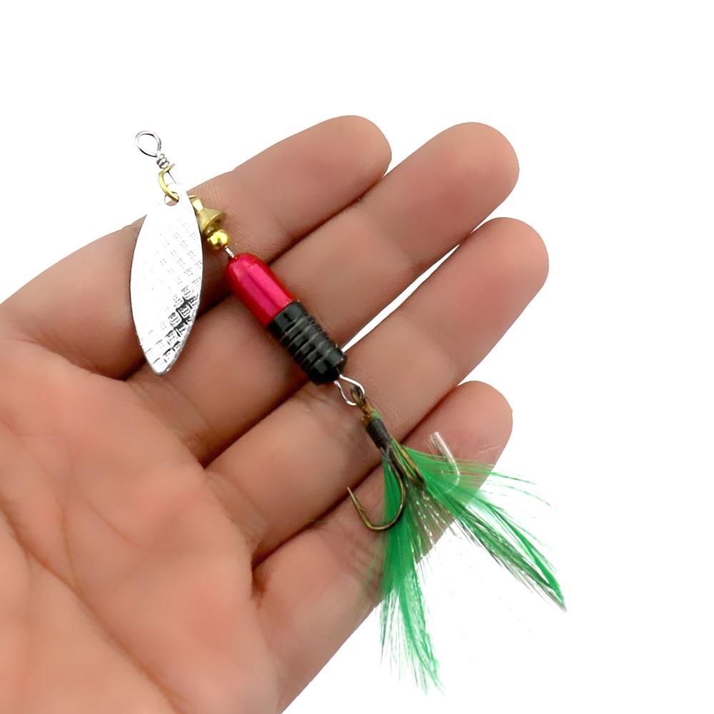 HENGJIA 1Pcs 8cm/10g Umpan Pancing Spoon Bahan Metal Sequin dengan Bulu Fishing Lure Bait Bass Ikan