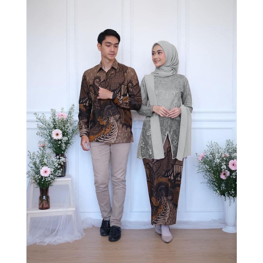 Kebaya Couple Modern Kebaya Tunangan Lamaran Wisuda Terbaru 2022 WIDBATIK - Kebaya Couple Modern, Ke
