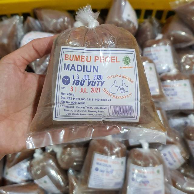 

Bumbu Sambel pecel Madiun Ibu Yuty 450gram