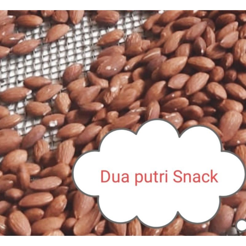 

Almond matang panggang ori utuh 250gram