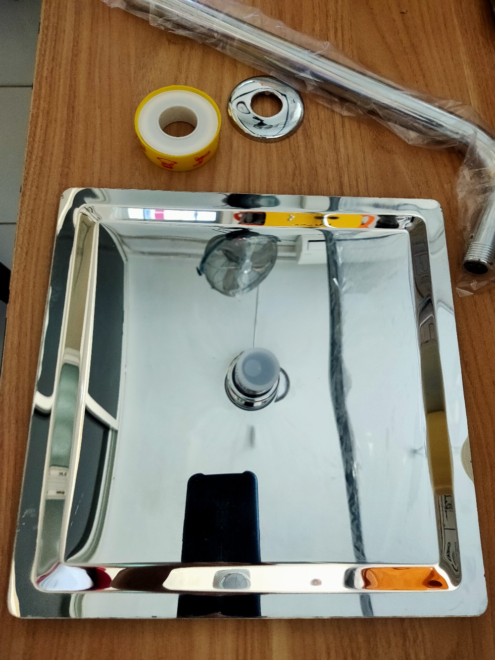 Wall Shower Bulat Dan Kotak 8 10 12  - Shower Tembok - Shower Tanam