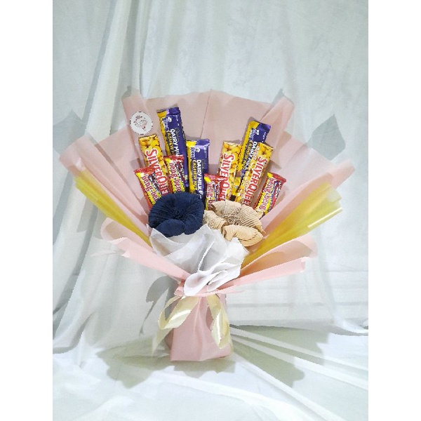 

Chocolate Hijab Bouquet | Buket Cokelat | Wisuda | Birthday | Eid Fitri |Surabaya ♥︎Forestial♥︎