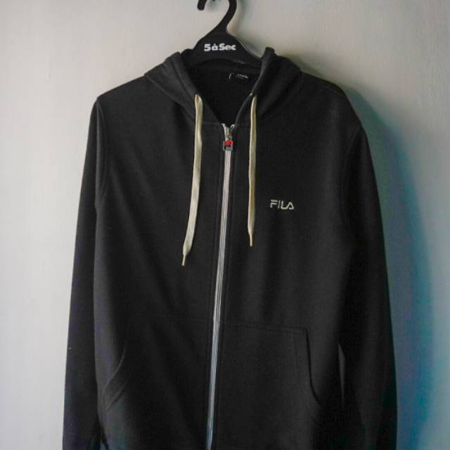 Jaket FILA original bekas