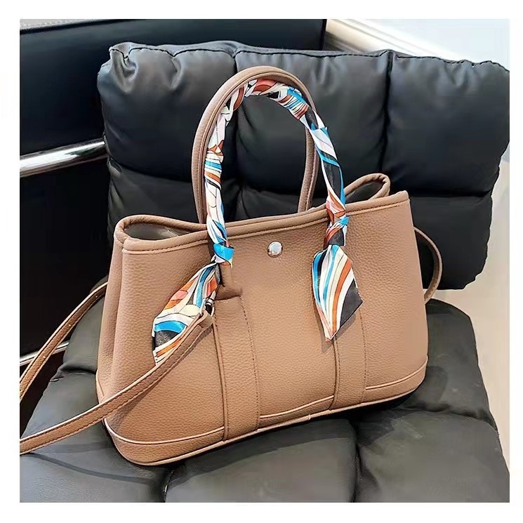 BJ60858 - BEIGE/BLACK/BROWN/COFFEE/KHAKI - TAS TOTE GARDEN PARTY FREE TWILLY WANITA FASHION IMPORT MODIS ELEGAN TERMURAH TERLARIS TERBARU BAGSTORE JAKARTA TAS BATAM ZC0858