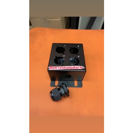 

Box snake kabel isi 4. Box snake isi 4 kosong.