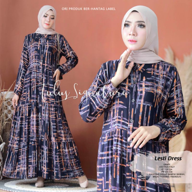 Lesti dress
